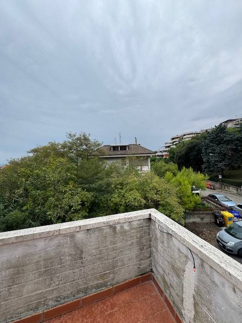 Immagine 15 di Appartamento in vendita  a San Benedetto Del Tronto