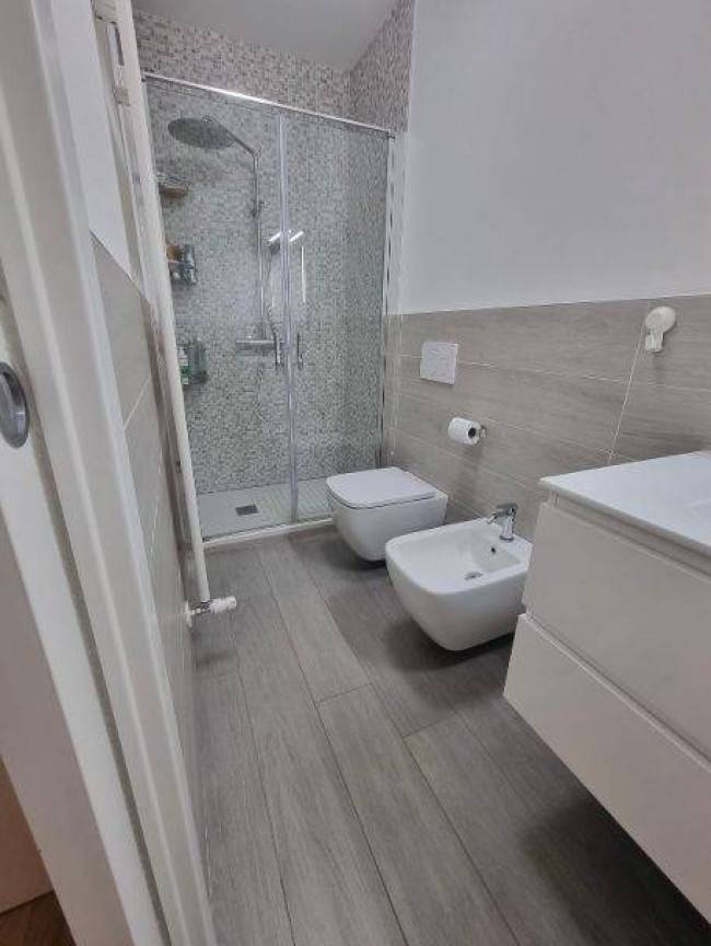 Immagine 10 di Appartamento in affitto  a Grottammare