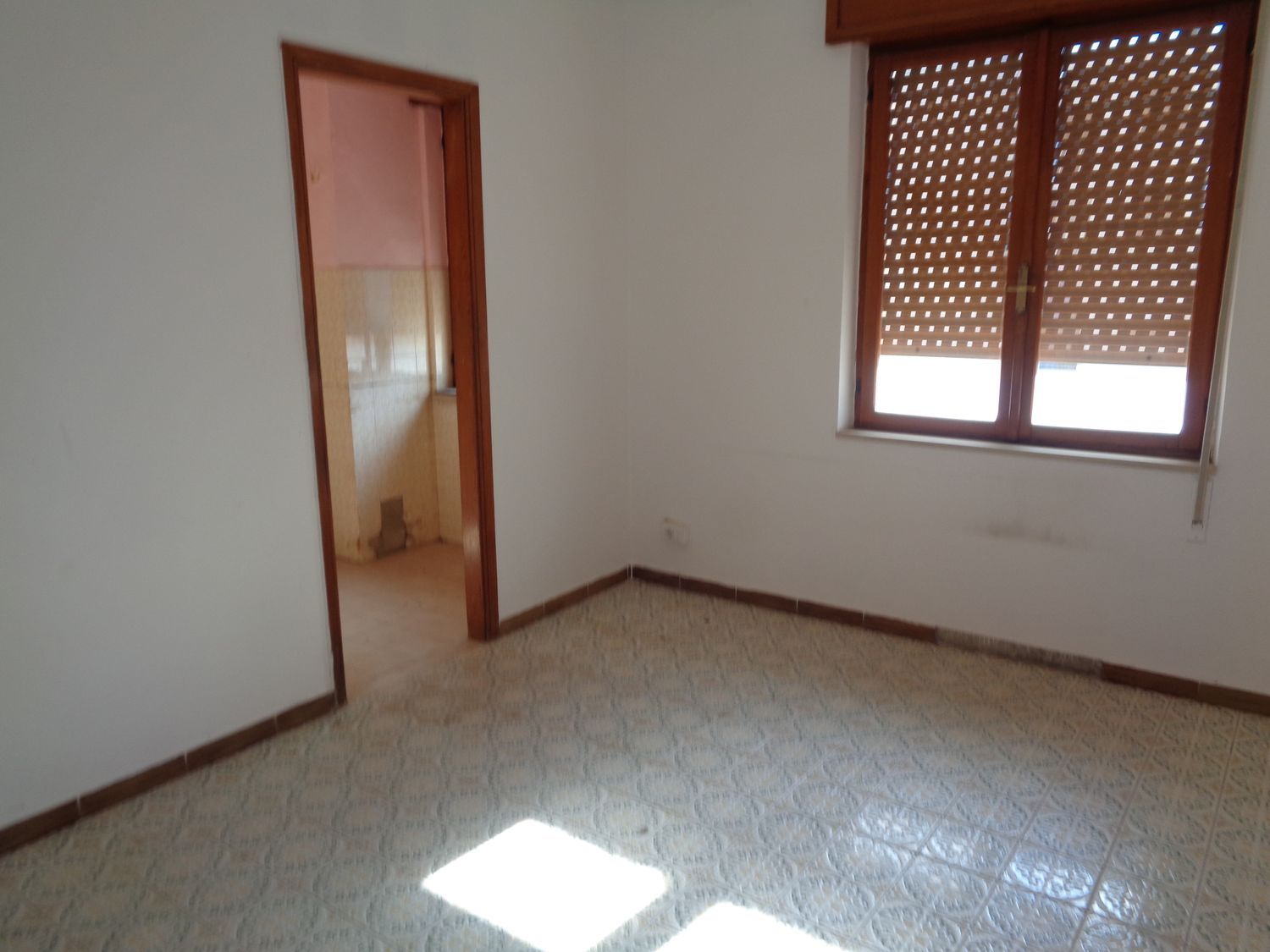 Immagine 4 di Appartamento in vendita  in gallura a Carbonia