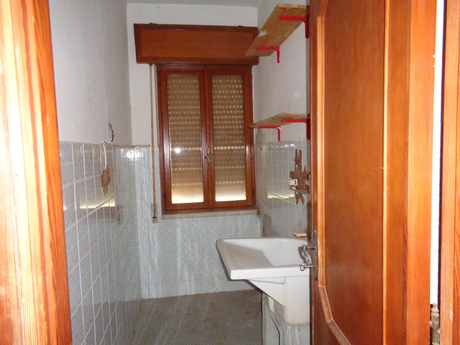 Immagine 11 di Appartamento in vendita  in gallura a Carbonia