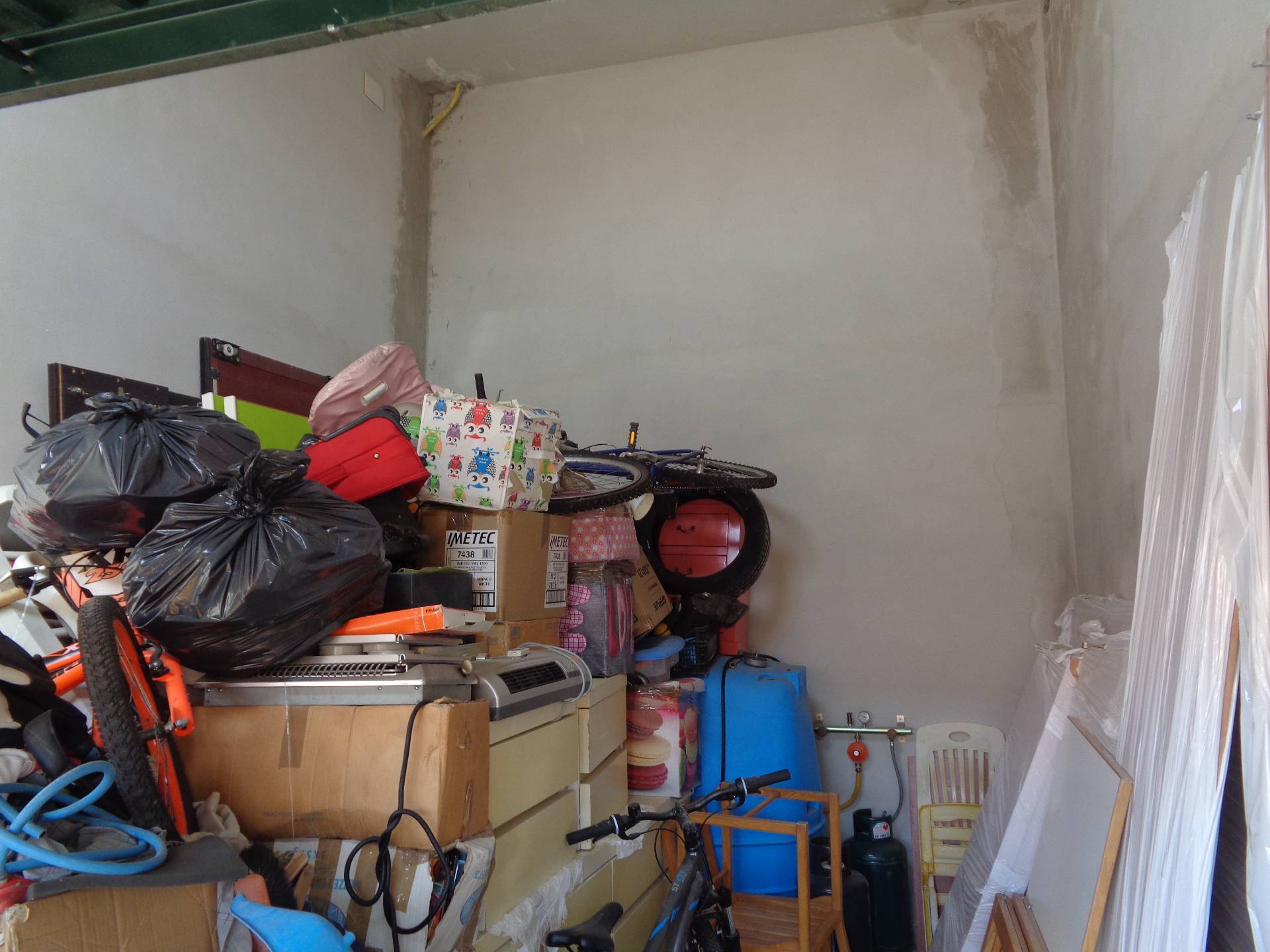 Immagine 18 di Appartamento in vendita  in via Monte Ulmus a Carbonia