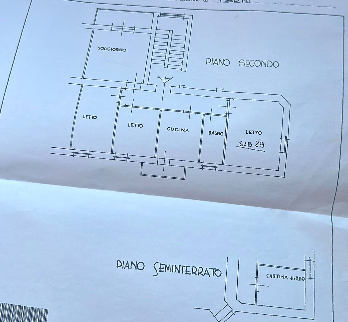 Immagine 18 di Appartamento in vendita  in via Vico 23 a Terni