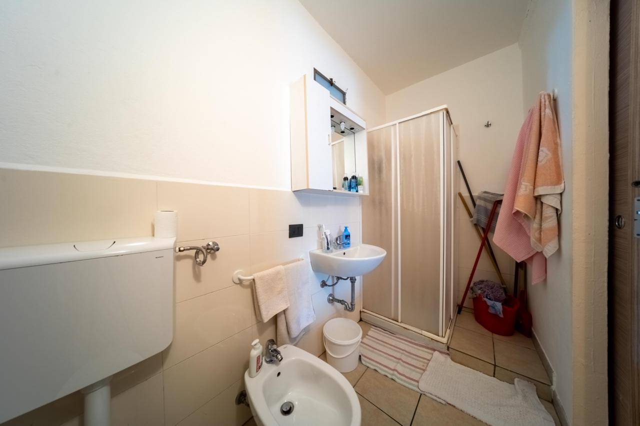 Immagine 13 di Appartamento in vendita  in Via Emilia Ovest a Parma