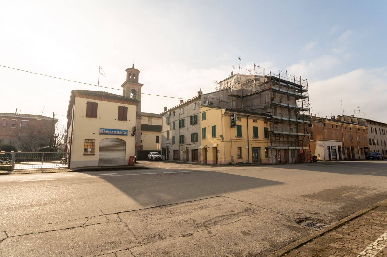 Immagine 18 di Appartamento in vendita  in Via Emilia Ovest a Parma