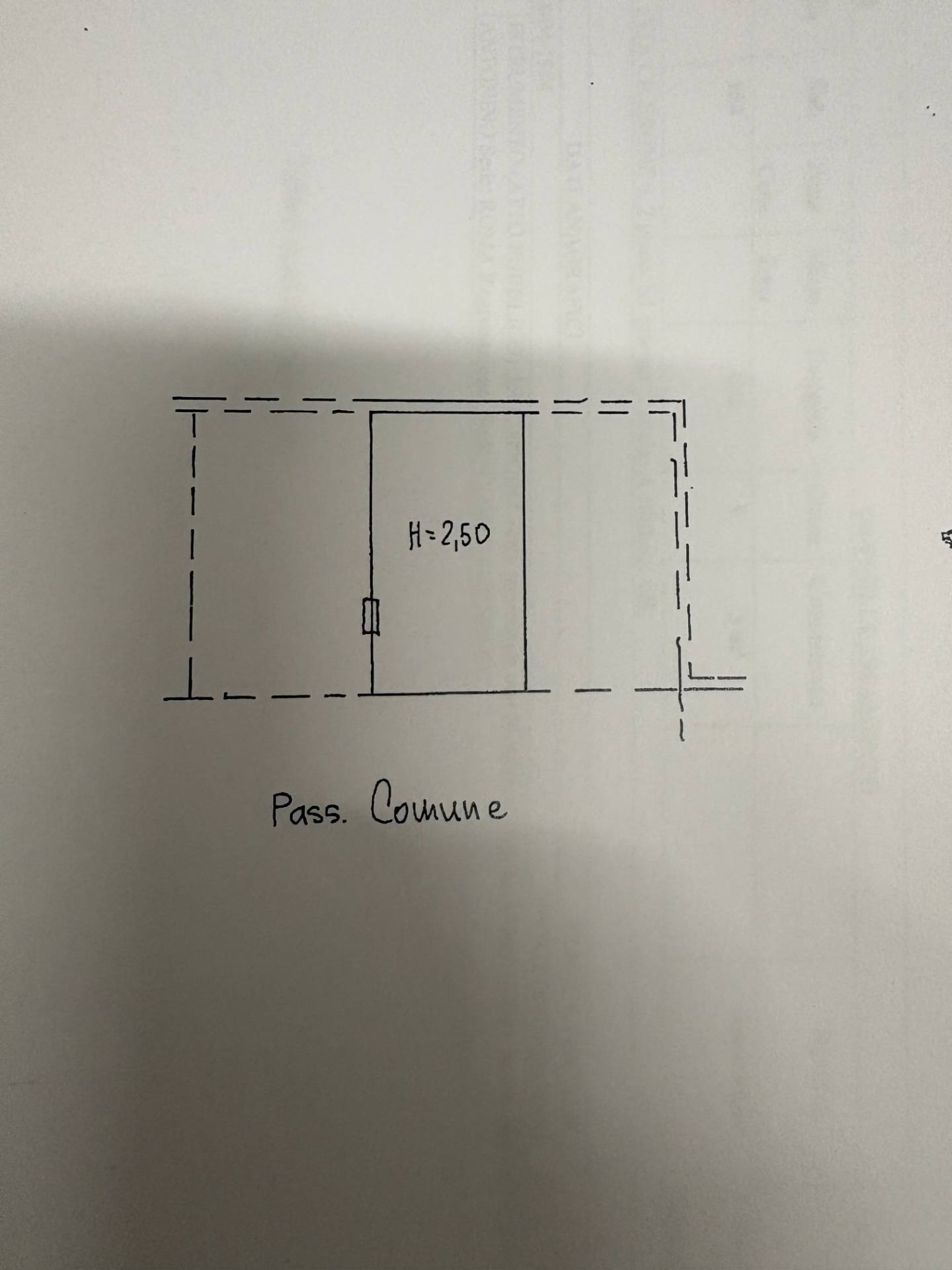 Immagine 15 di Appartamento in vendita  in Via Cicerone a Pomezia