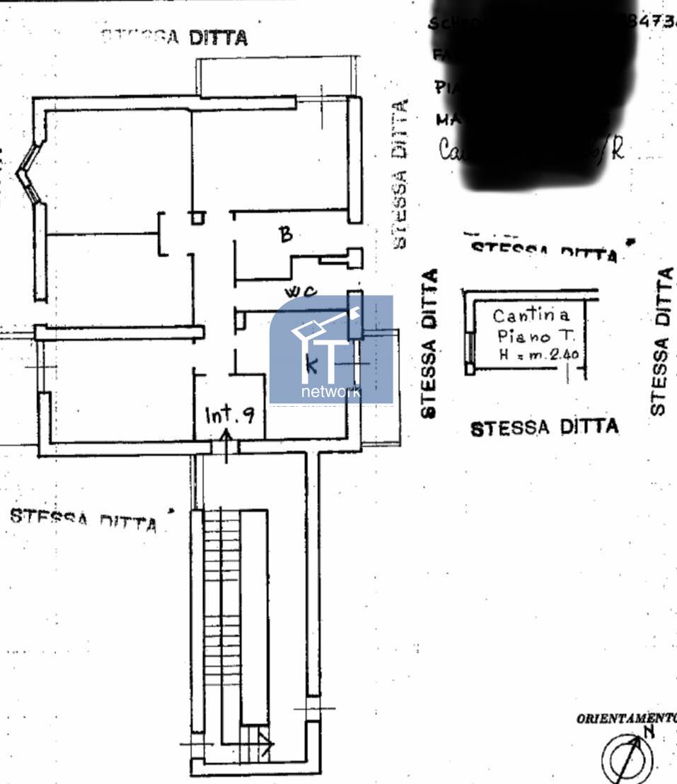 Immagine 35 di Attico in vendita  in Via Varrone a Pomezia