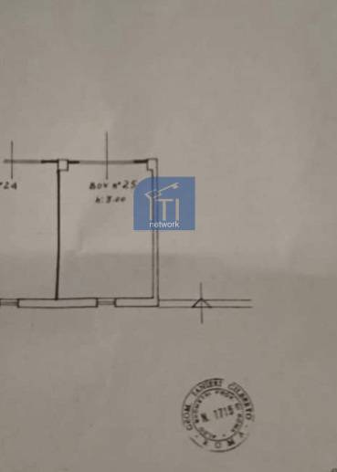 Immagine 2 di Box auto in vendita  in via Olanda a Pomezia