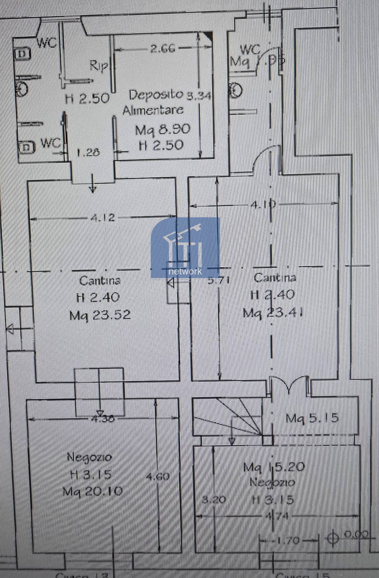 Immagine 56 di Bar / Ristorante in vendita  in Via Della Stazione Vecchia 13 a Roma