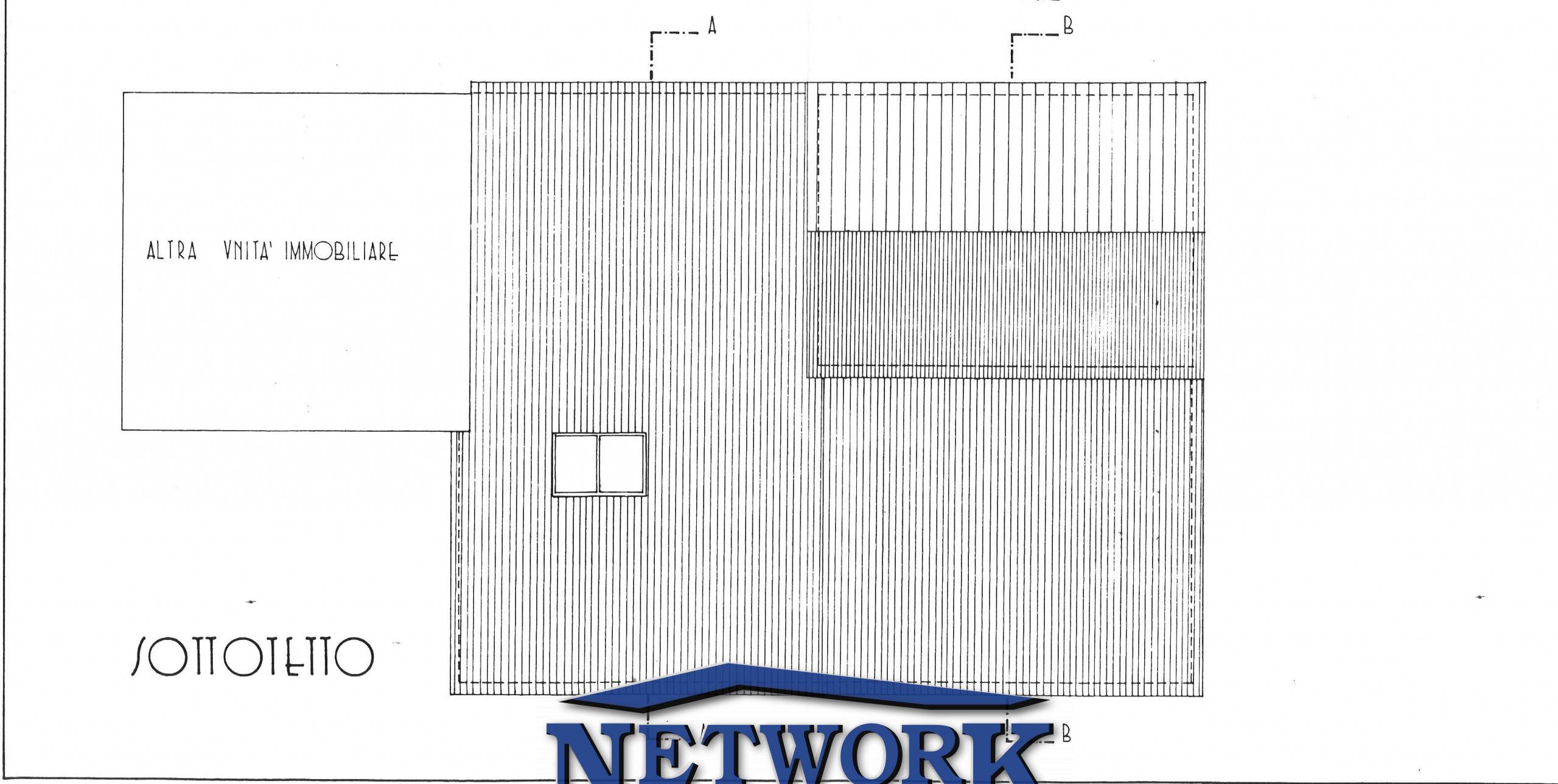 Immagine 11 di Magazzino in vendita  in colombare castiglione 80 a Desenzano Del Garda