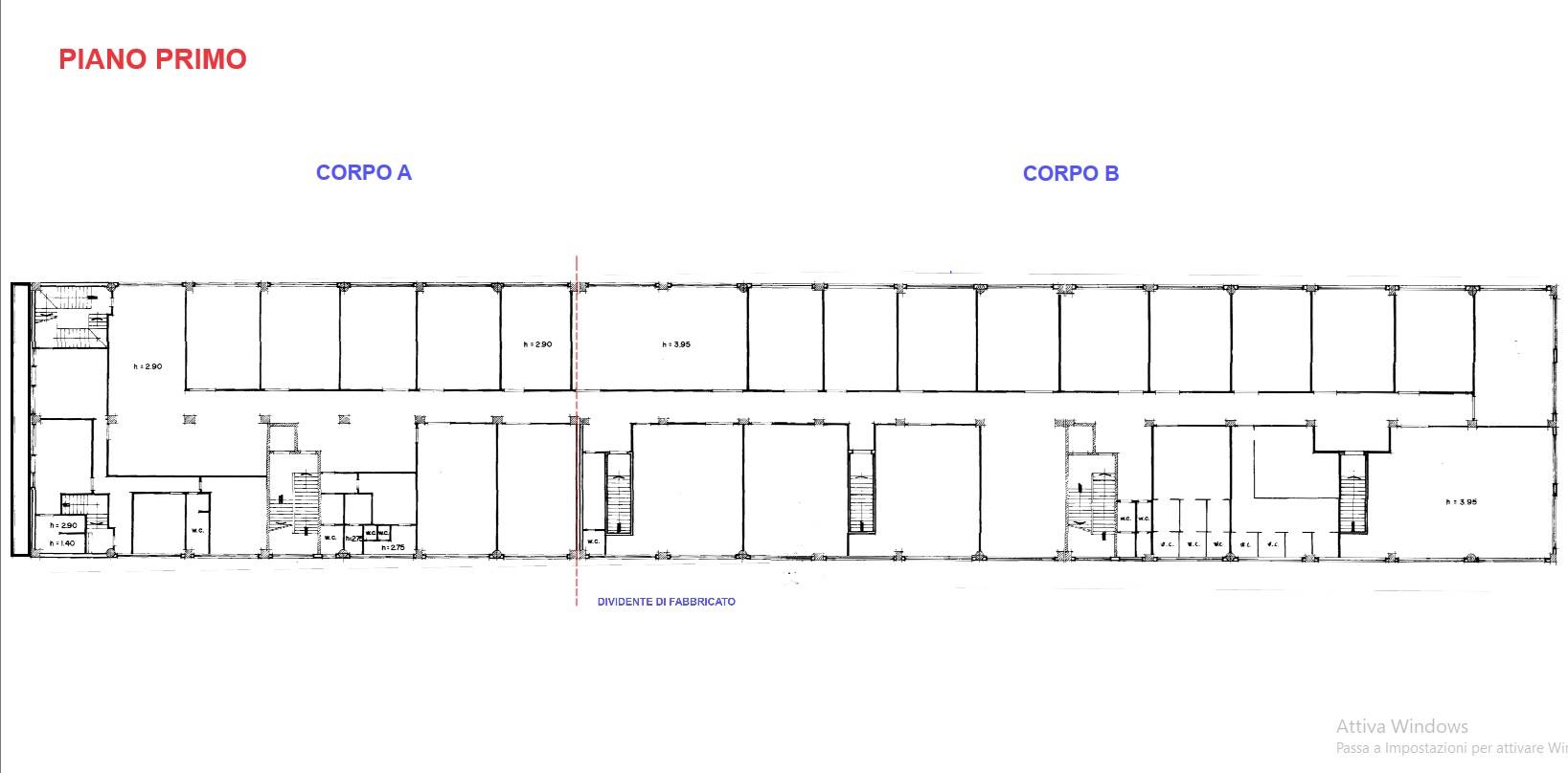 Immagine 11 di Palazzo in vendita  in viale Lucrezia della Valle 56 a Catanzaro