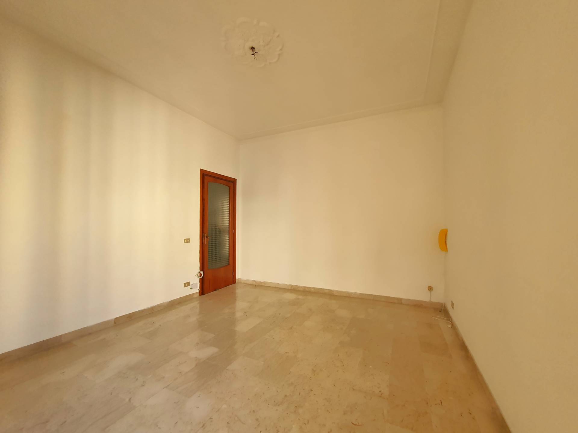 Immagine 8 di Appartamento in vendita  in viale dei Normanni a Catanzaro