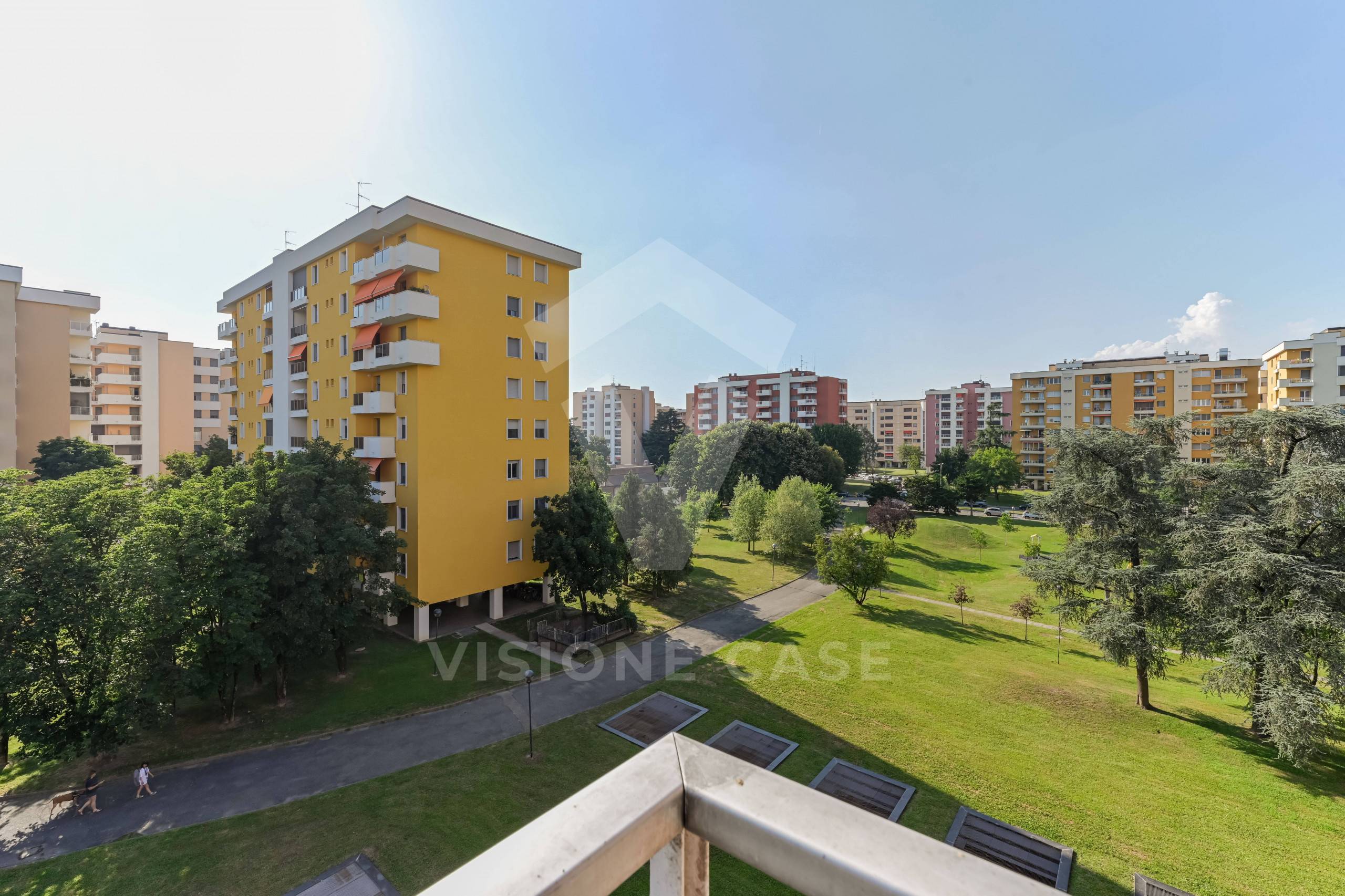 Foto annuncio 24