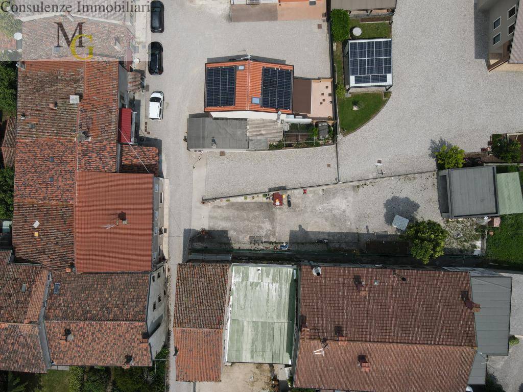 Immagine 4 di Casa semindipendente in vendita  a Roncà