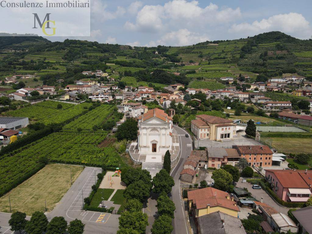 Immagine 5 di Casa semindipendente in vendita  a Roncà