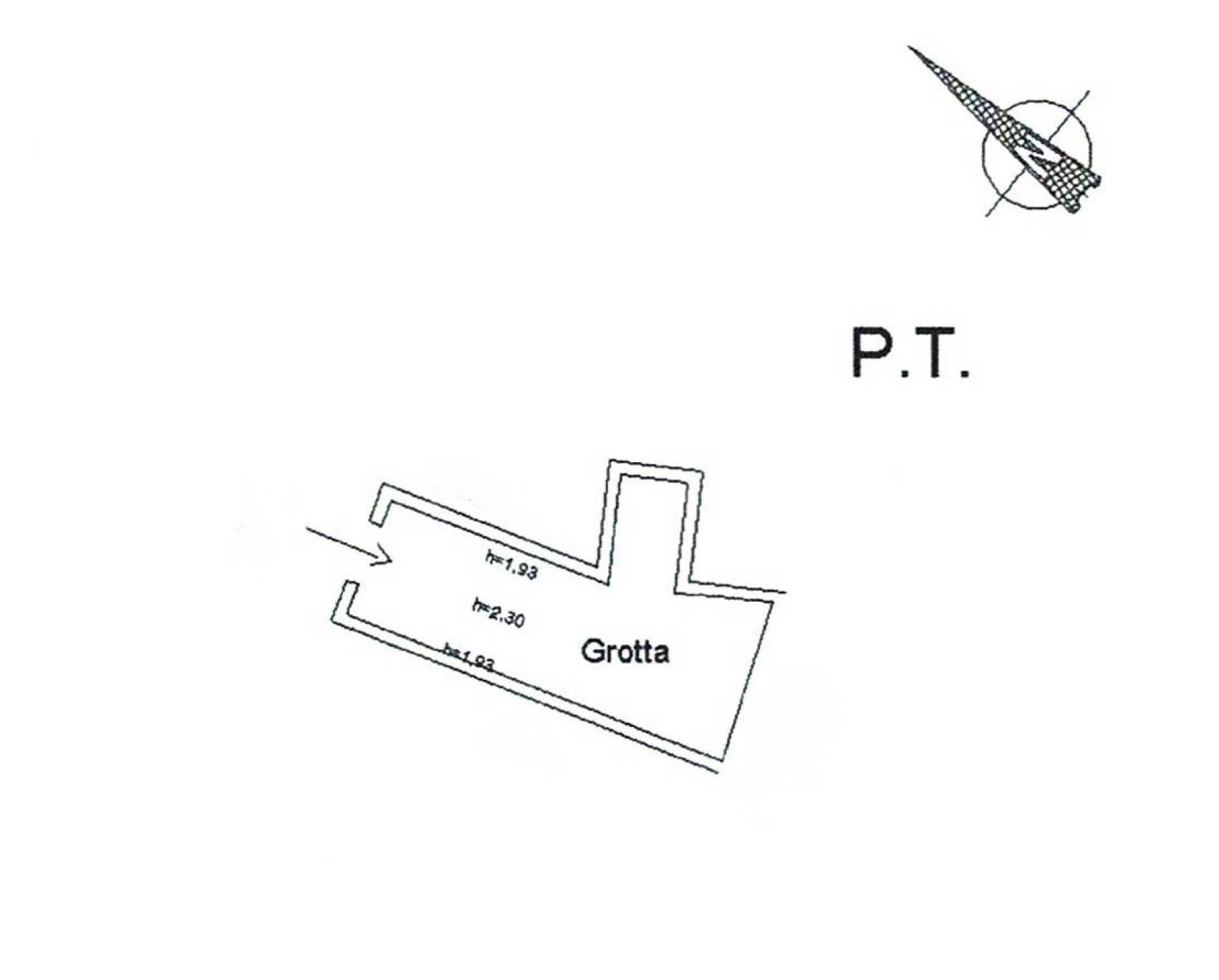 Immagine 71 di Villa in vendita  in CONTRADA PIANIBIANCHI 44 a Tolentino
