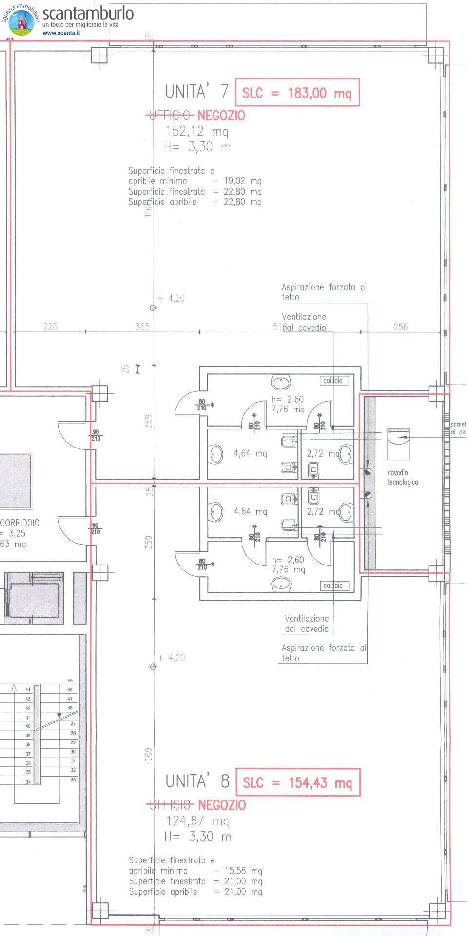 Immagine 16 di Negozio in vendita  a Treviso