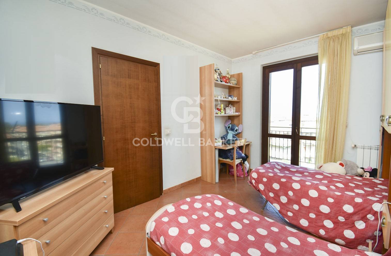 Immagine 8 di Appartamento in vendita  in VIA IV NOVEMBRE 130/H a Aci Catena