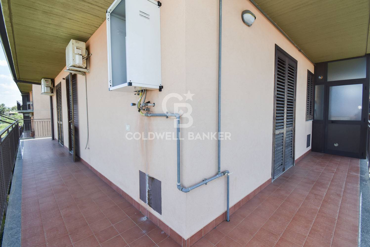 Immagine 13 di Appartamento in vendita  in VIA IV NOVEMBRE 130/H a Aci Catena