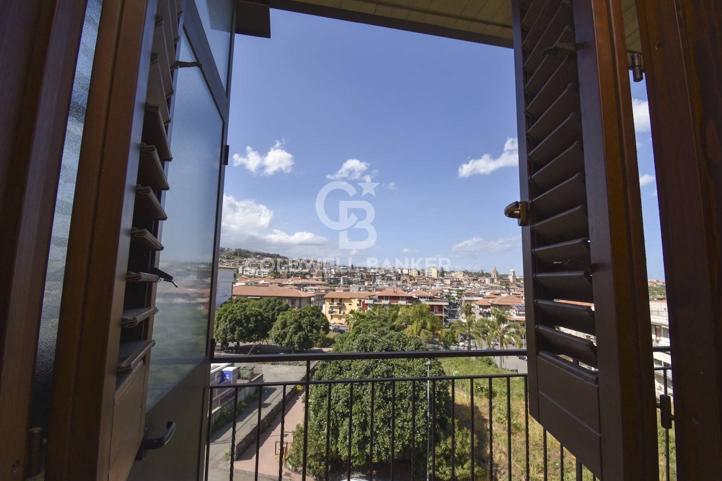 Immagine 16 di Appartamento in vendita  in VIA IV NOVEMBRE 130/H a Aci Catena