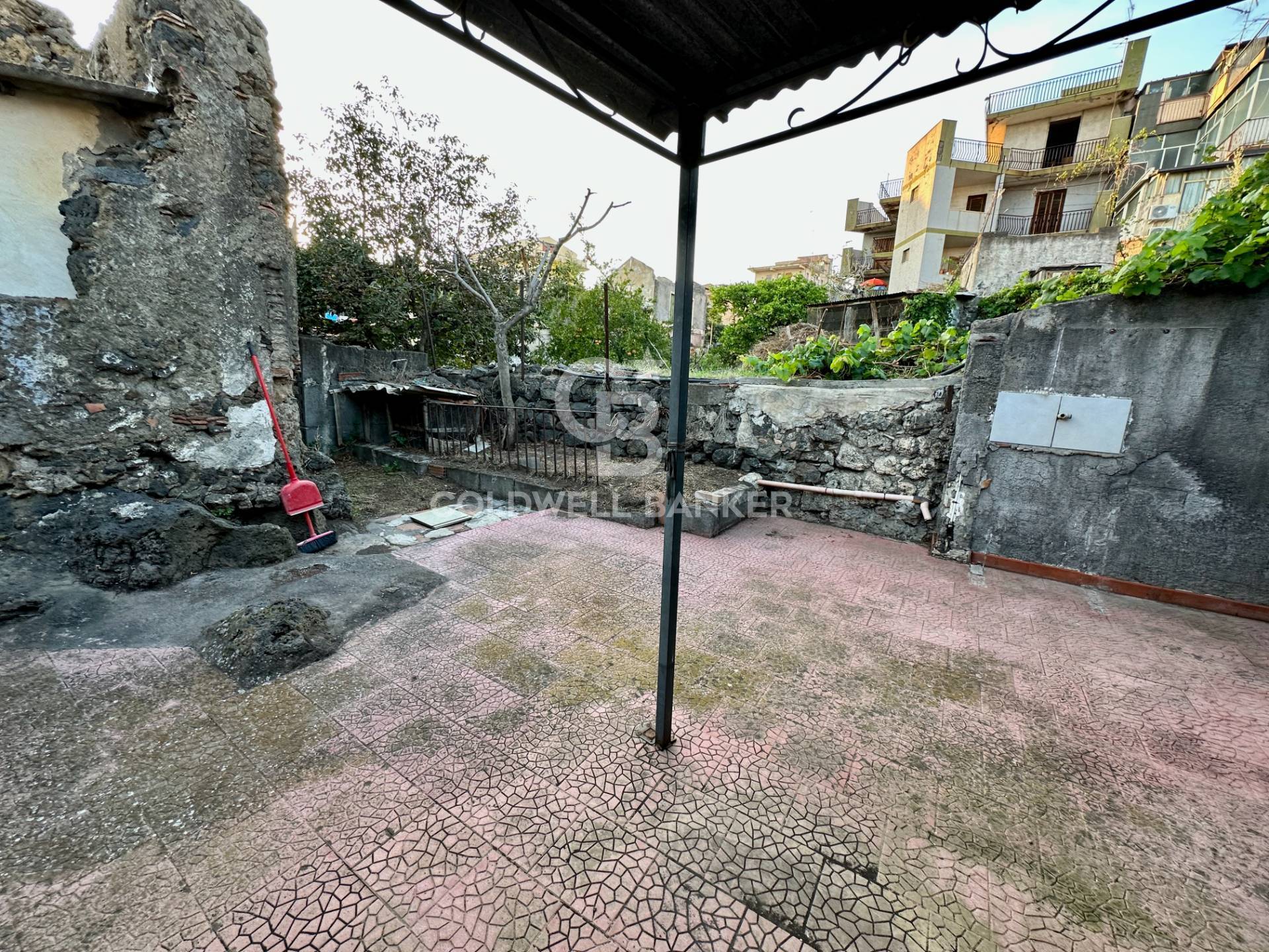 Immagine 18 di Casa indipendente in vendita  in via Dafnica 272 a Acireale