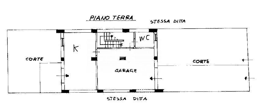 Immagine 43 di Villetta a schiera in vendita  in Via Giuseppe Patanè 26 a Giarre
