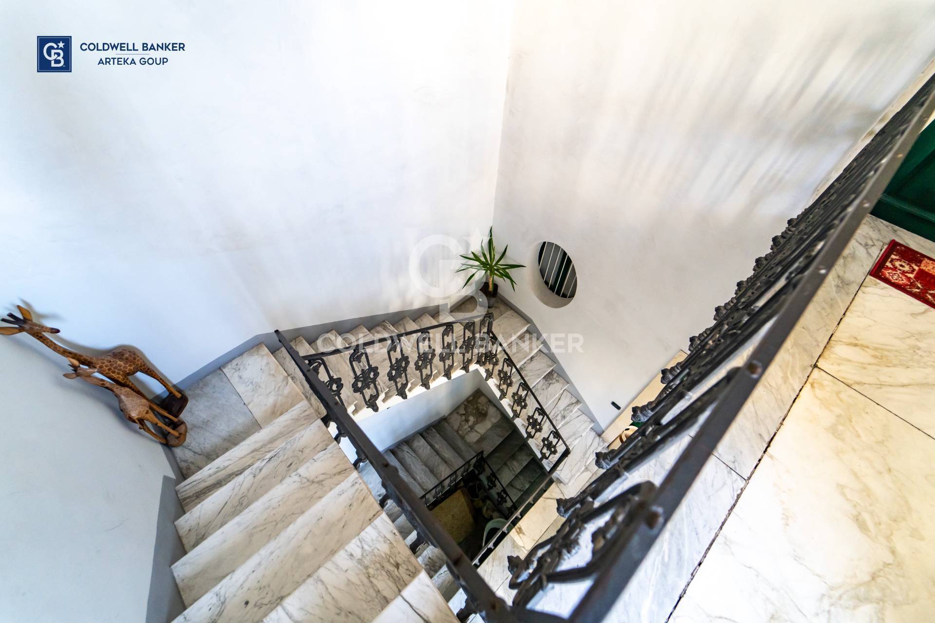 Immagine 3 di Appartamento in vendita  in piazza Indirizzo 2 a Acireale