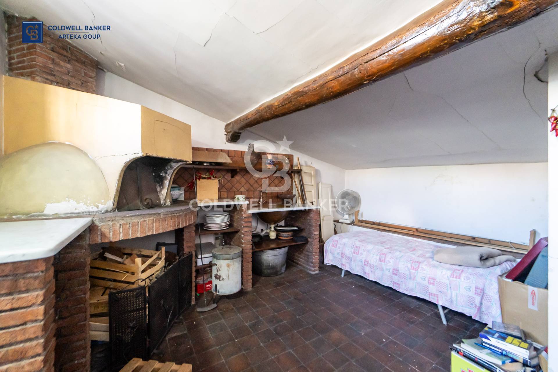 Immagine 27 di Appartamento in vendita  in piazza Indirizzo 2 a Acireale