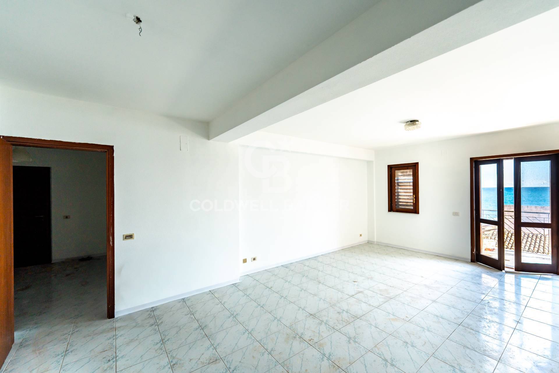 Immagine 2 di Appartamento in vendita  in VIA SPIAGGIA 111 a San Gregorio Di Catania