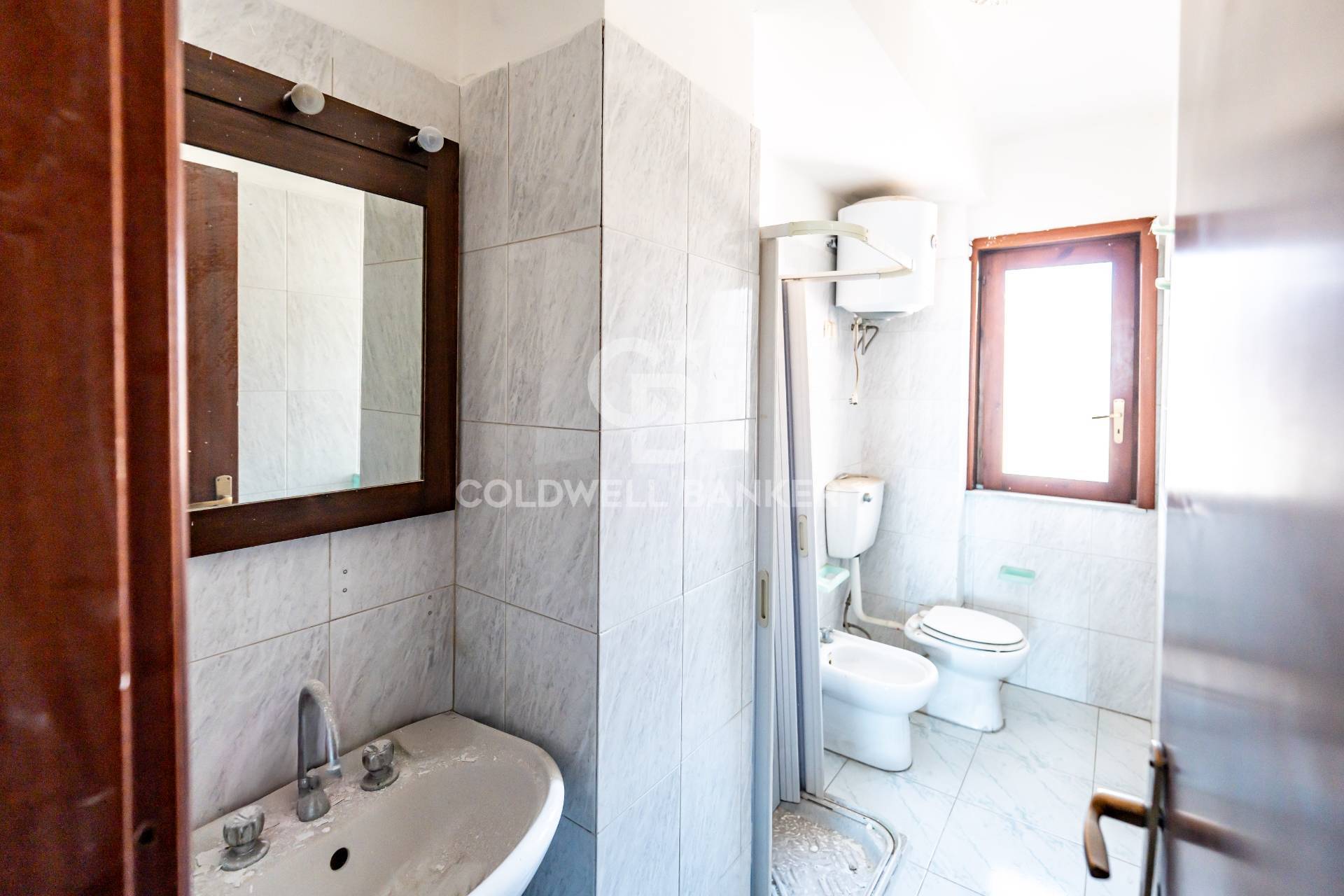 Immagine 13 di Appartamento in vendita  in VIA SPIAGGIA 111 a San Gregorio Di Catania