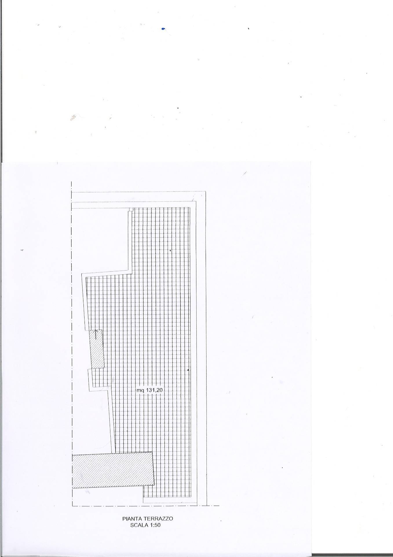 Immagine 33 di Appartamento in vendita  in Via Antonio Maria De Luca 10 a Salerno