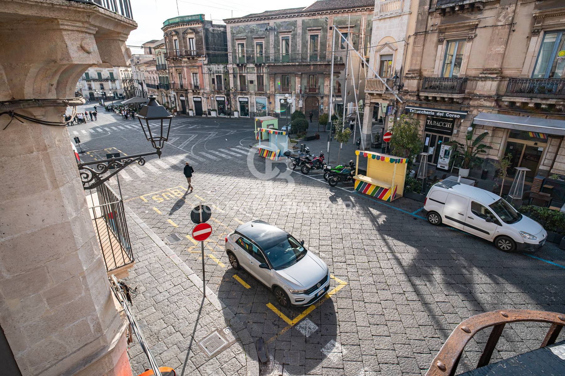 Immagine 11 di Casa indipendente in vendita  in CORSO UMBERTO 16 a Acireale
