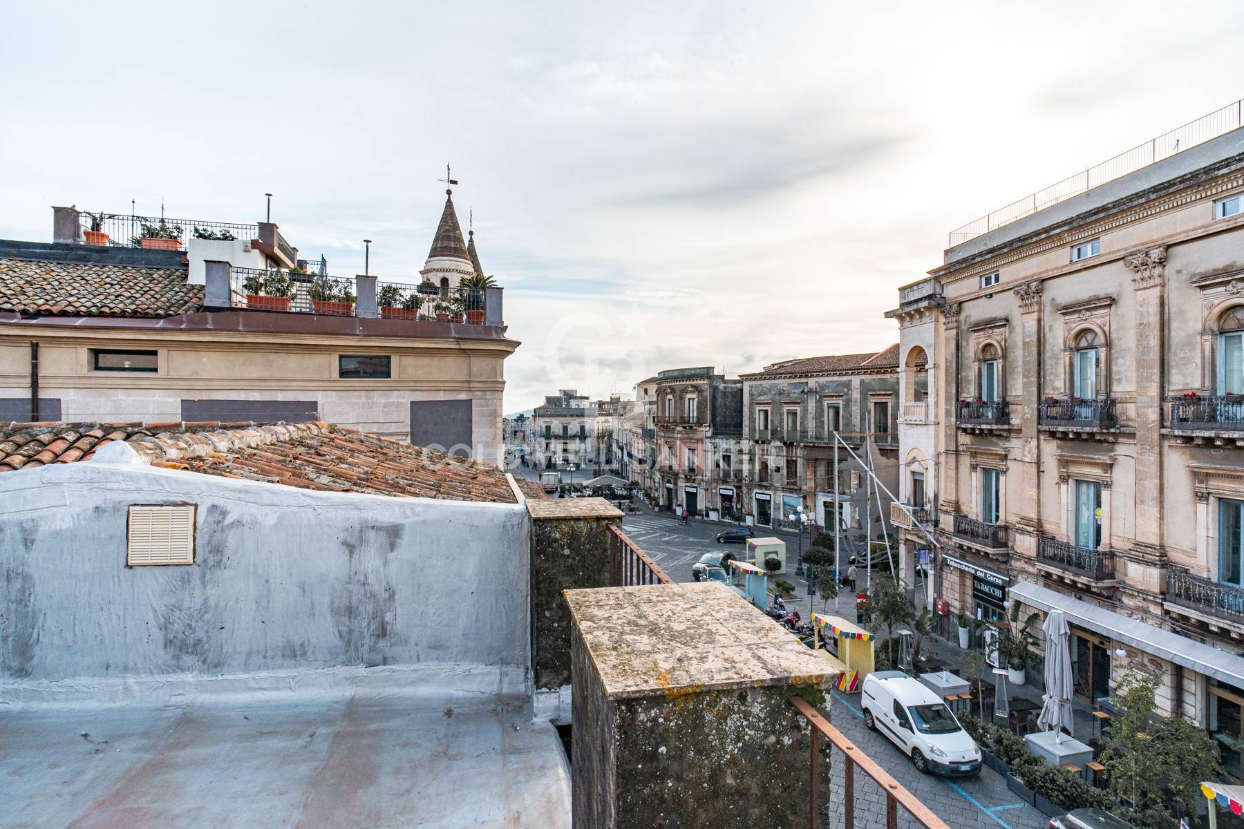 Immagine 35 di Casa indipendente in vendita  in CORSO UMBERTO 16 a Acireale