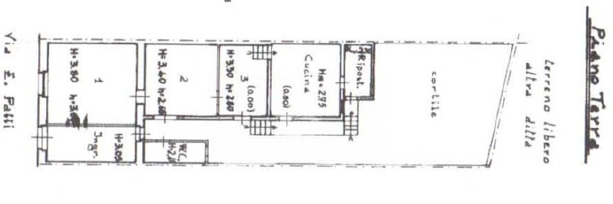 Immagine 23 di Casa indipendente in vendita  in Via Ercole Patti 4 a Acireale
