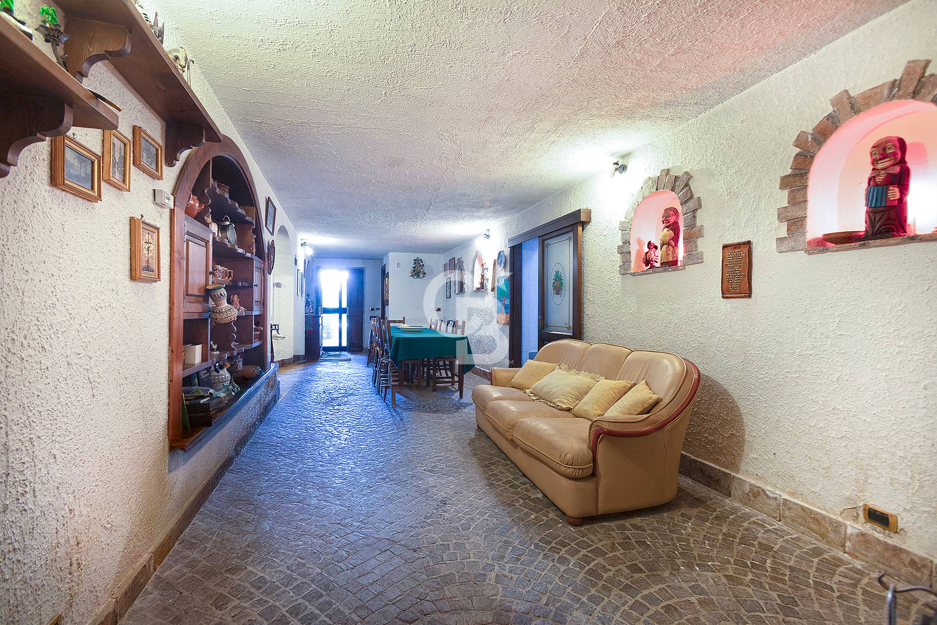 Immagine 17 di Villa in vendita  in Strada Due Casali a Viterbo