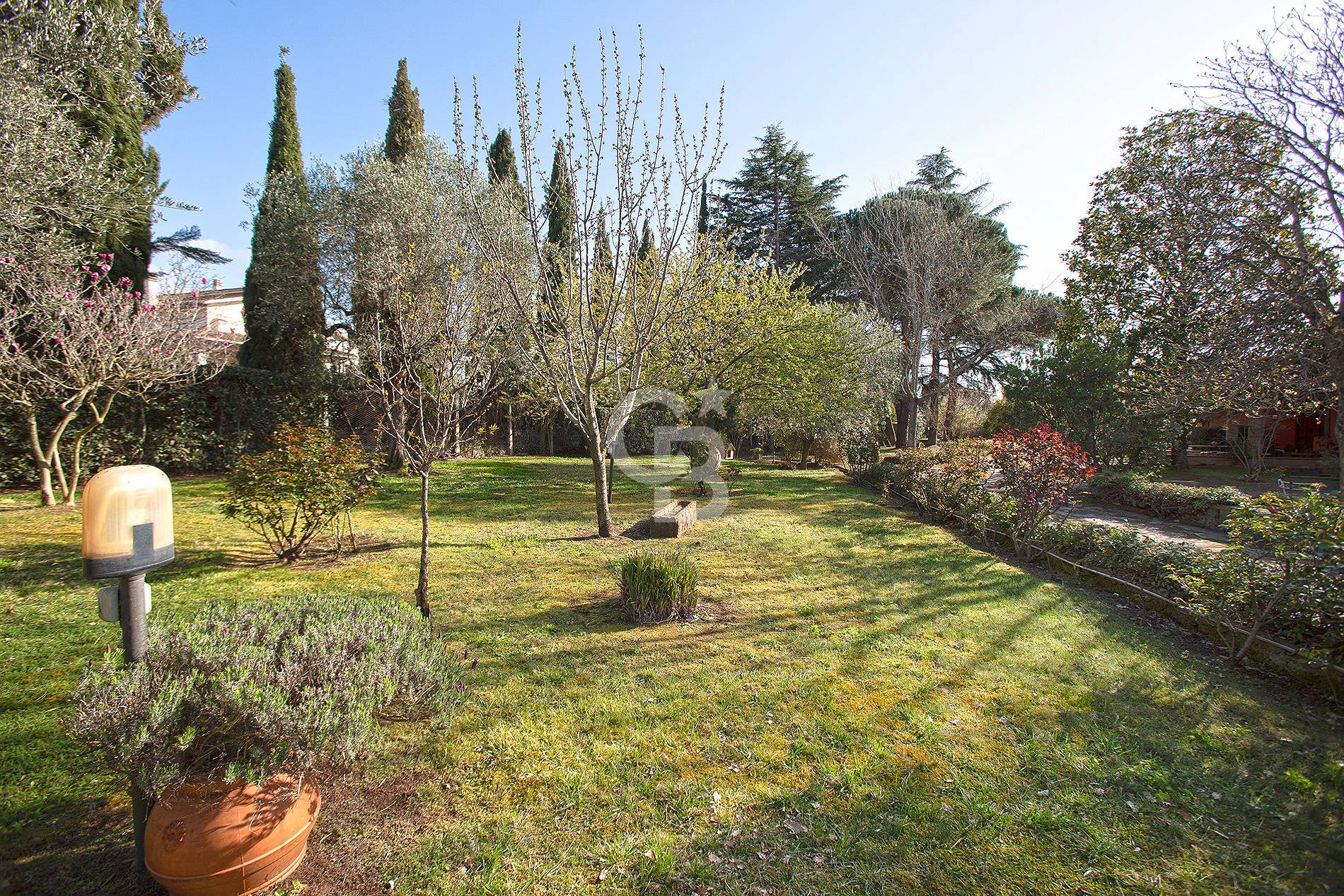 Immagine 43 di Villa in vendita  in Strada Due Casali a Viterbo