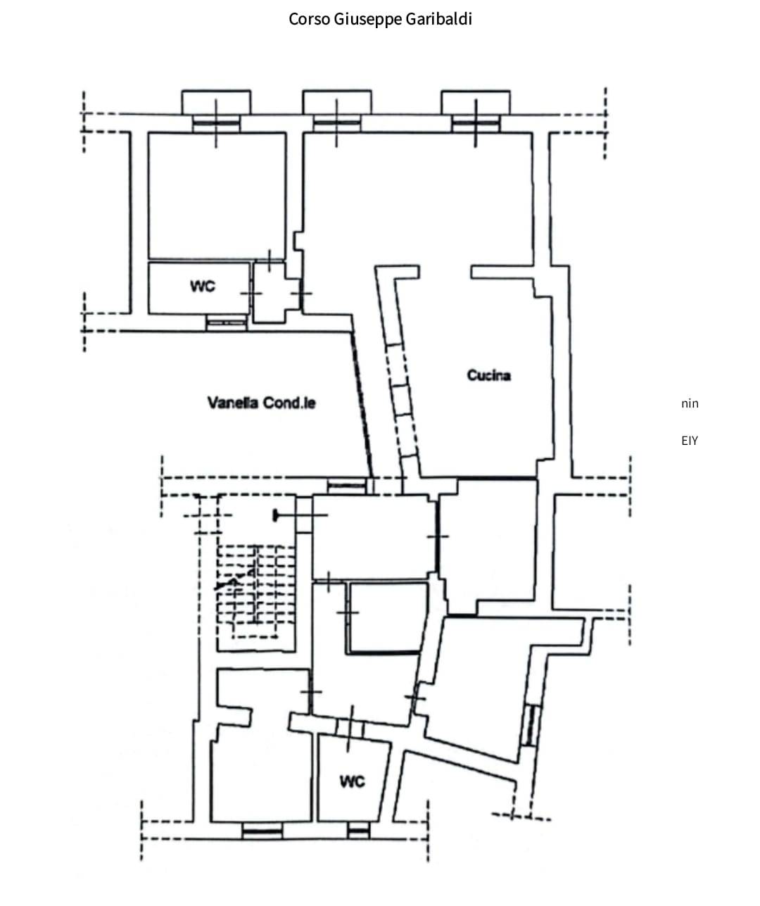 Immagine 25 di Appartamento in vendita  in Corso Giuseppe Garibaldi 218 a Salerno