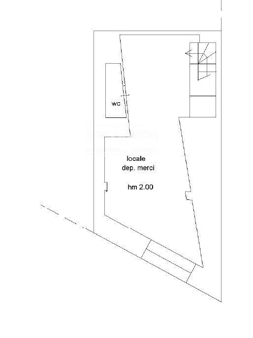 Immagine 13 di Locale commerciale in affitto  in Corso Umberto I 39 a Acireale