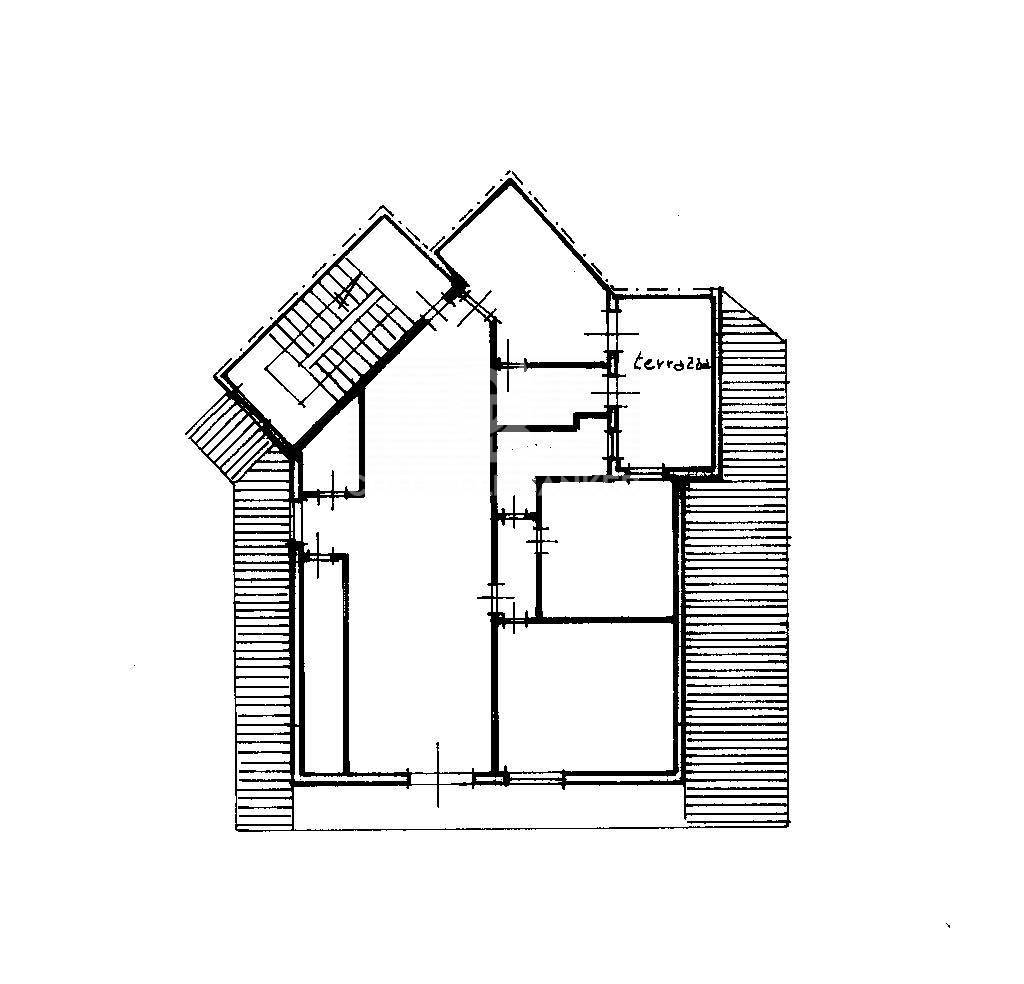 Immagine 14 di Appartamento in vendita  in Via Luigi Settembrini 53 a Giarre
