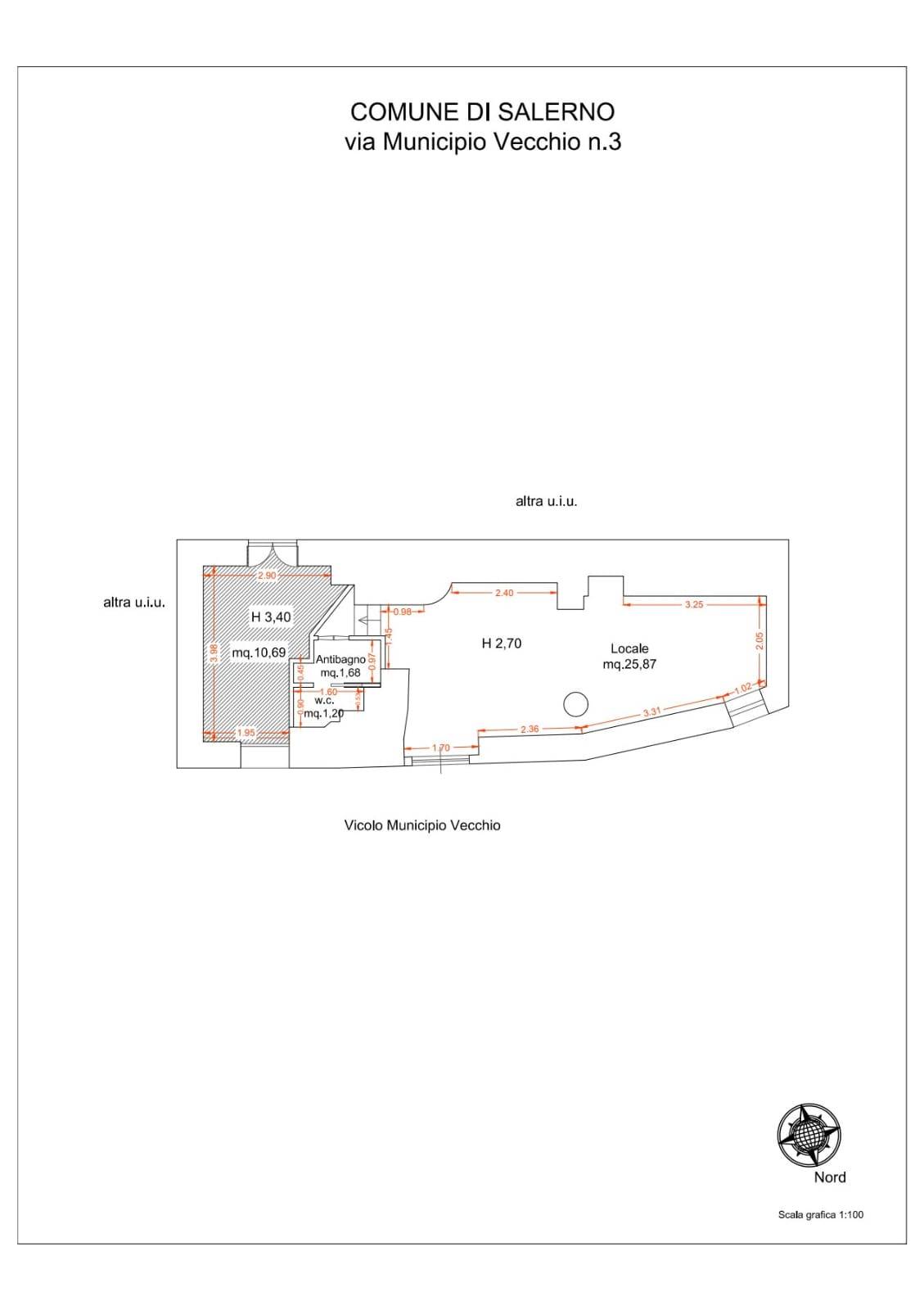 Immagine 8 di Attività commerciale in affitto  in Via Dogana Vecchia 40 a Salerno
