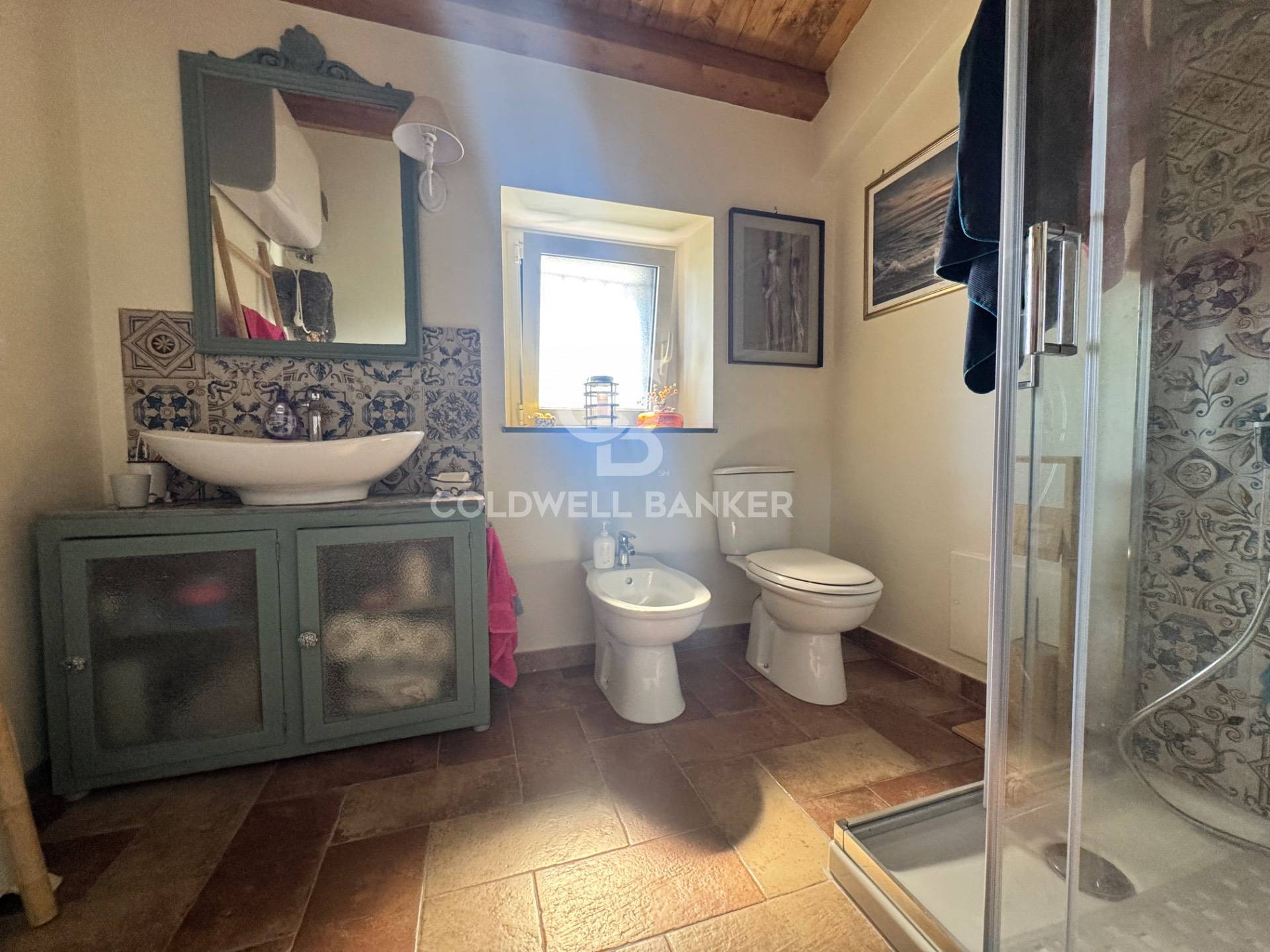 Immagine 20 di Villa in vendita  in via vena a Piedimonte Etneo