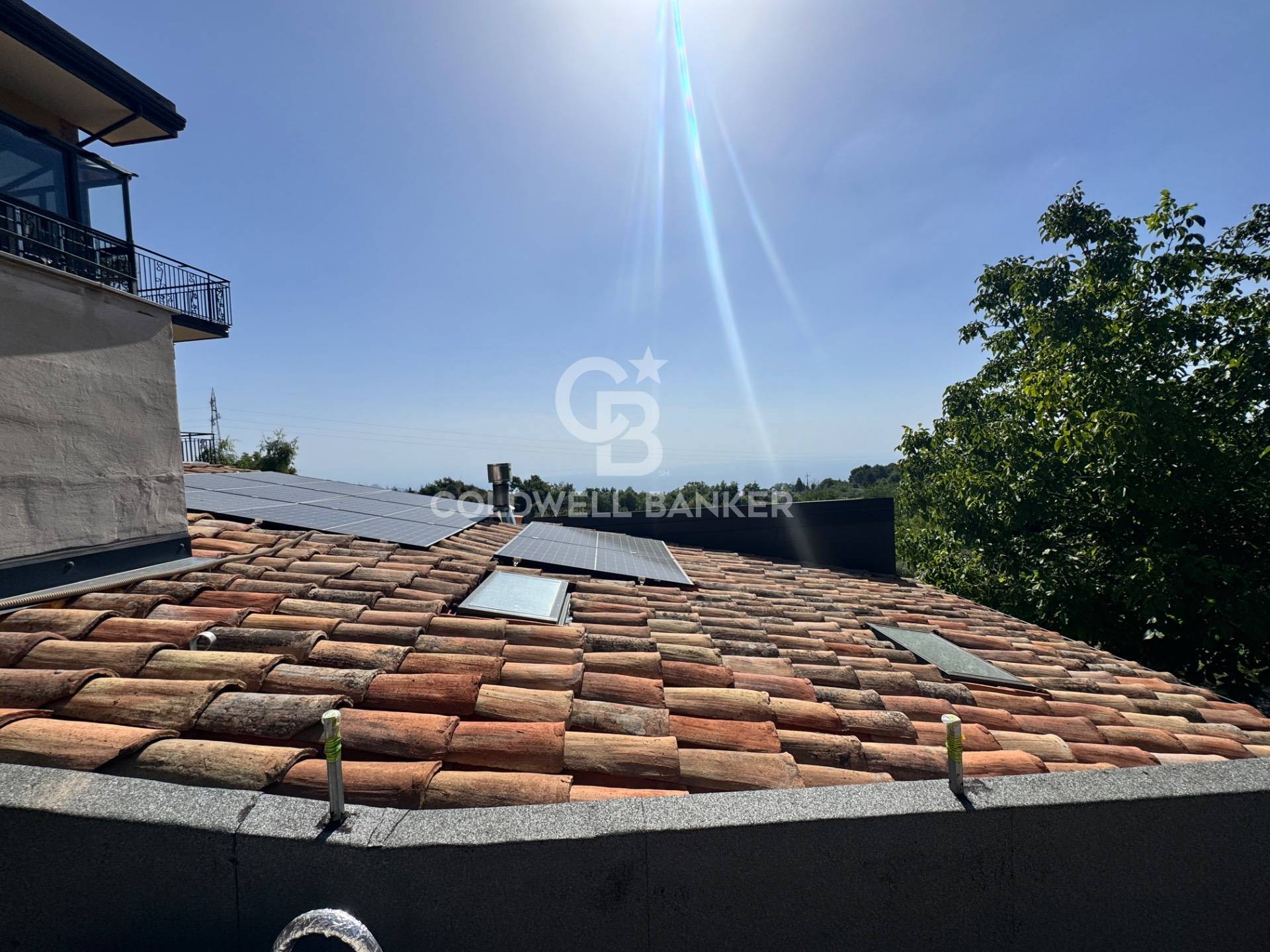 Immagine 25 di Villa in vendita  in via vena a Piedimonte Etneo