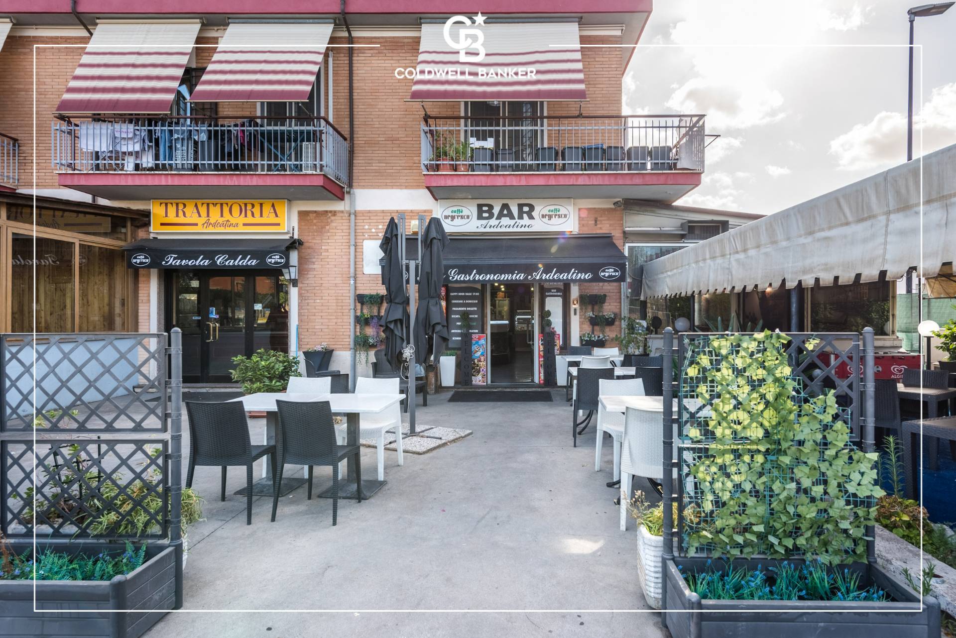 Immagine 1 di Locale commerciale in vendita  in Via Torre del Vescovo 1 a Pomezia