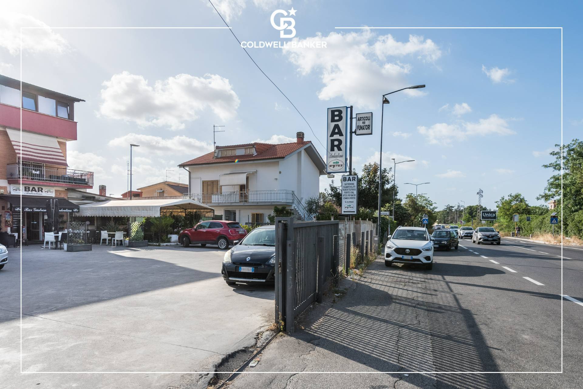 Immagine 6 di Locale commerciale in vendita  in Via Torre del Vescovo 1 a Pomezia