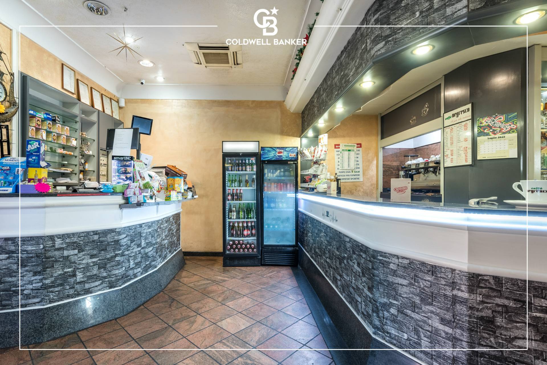 Immagine 7 di Locale commerciale in vendita  in Via Torre del Vescovo 1 a Pomezia