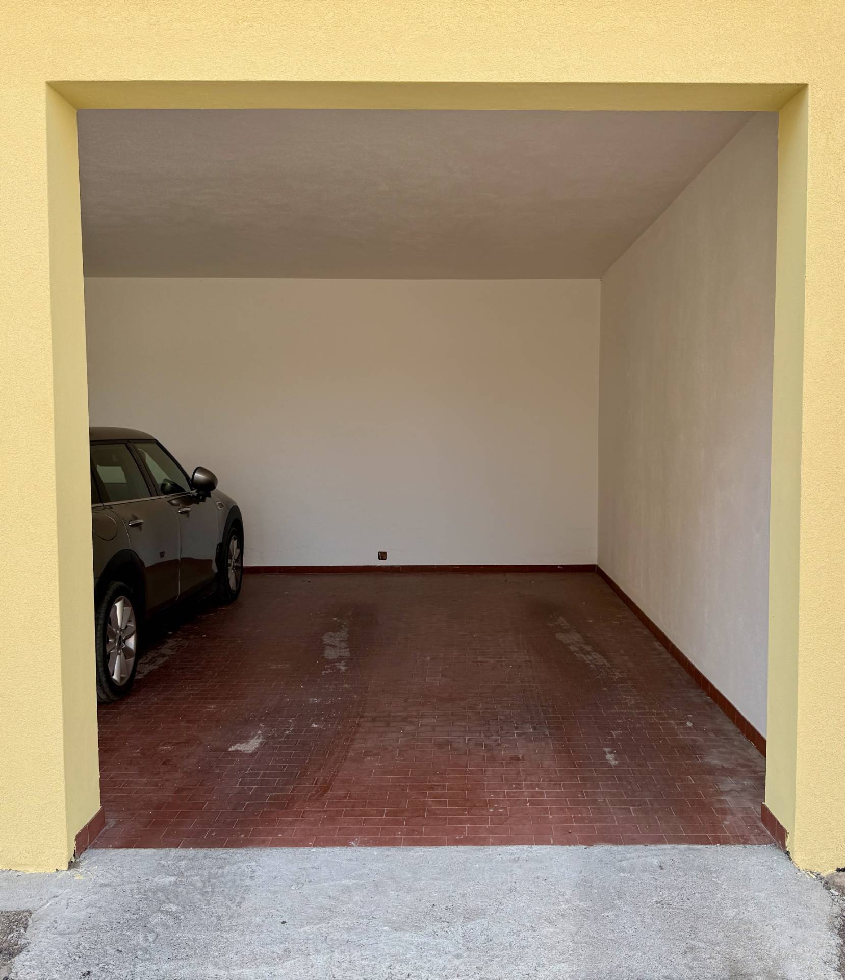 Immagine 17 di Appartamento in vendita  in VIA LAZIO 16 a Olbia