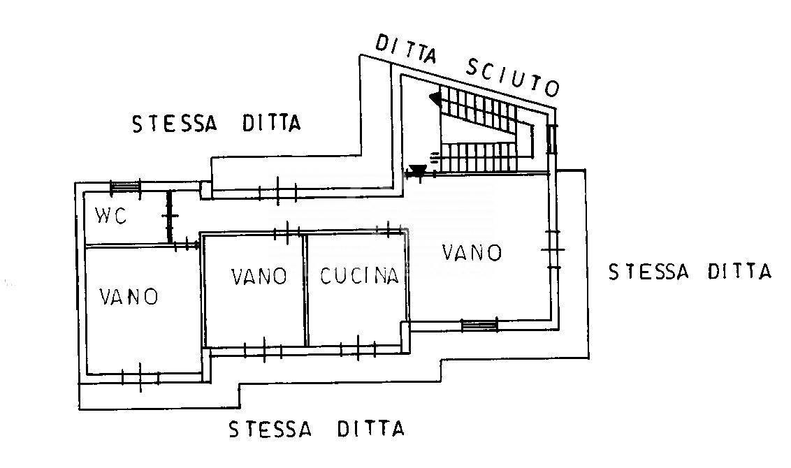 Immagine 29 di Appartamento in vendita  in Via Gioacchino Rossini 34/36 a Aci Sant'antonio