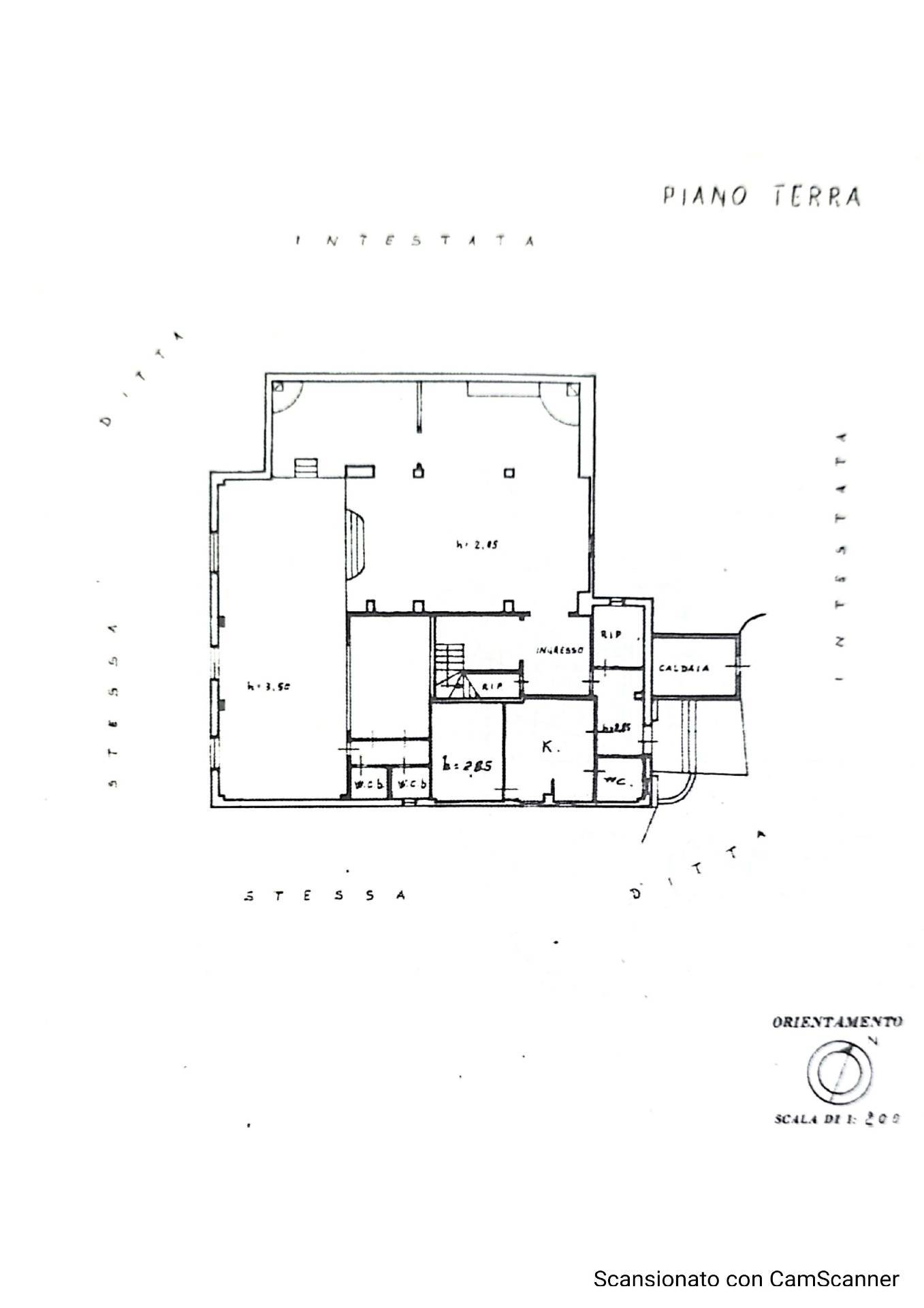 Immagine 25 di Villa in vendita  in Via Sant'eustachio 87 a Salerno