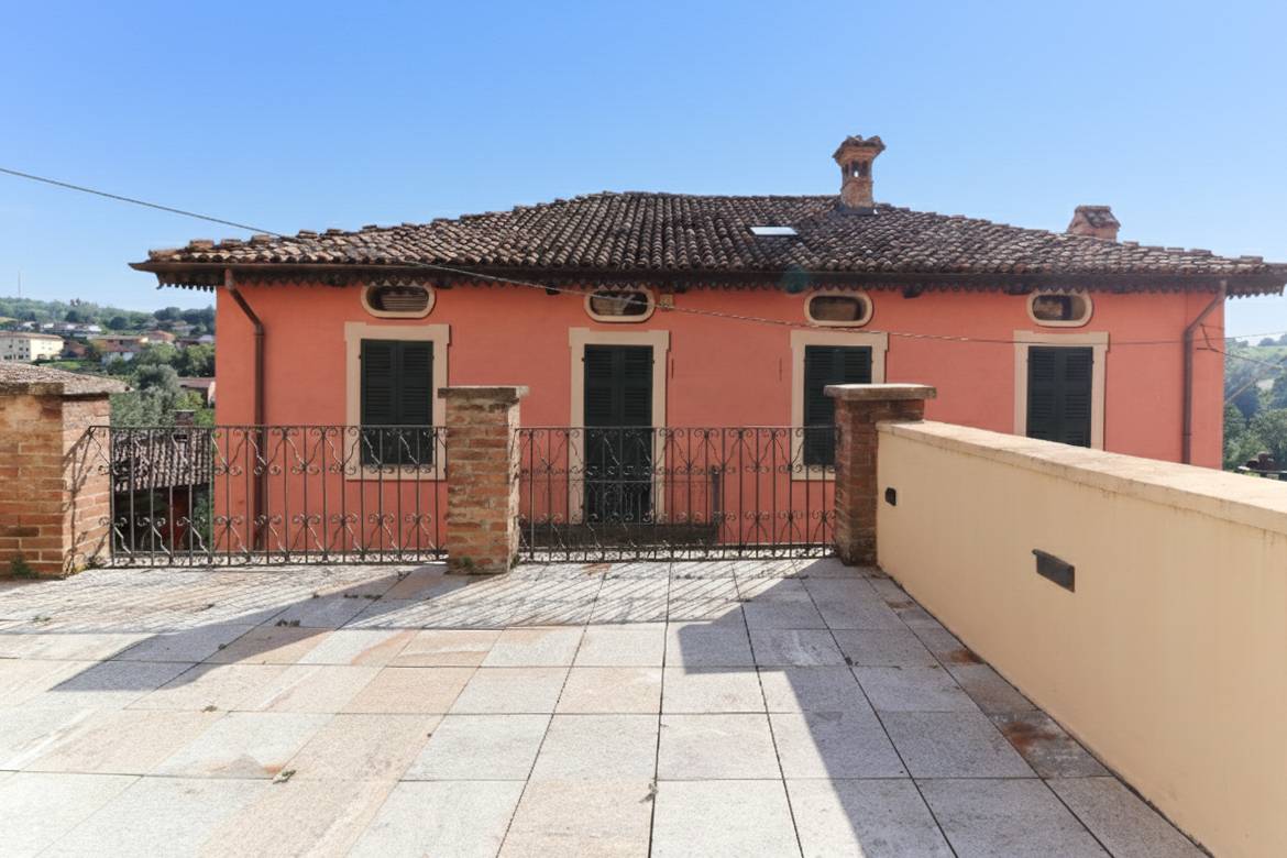 Immagine 36 di Casa indipendente in vendita  in Via S. Marzano a Costigliole D'asti