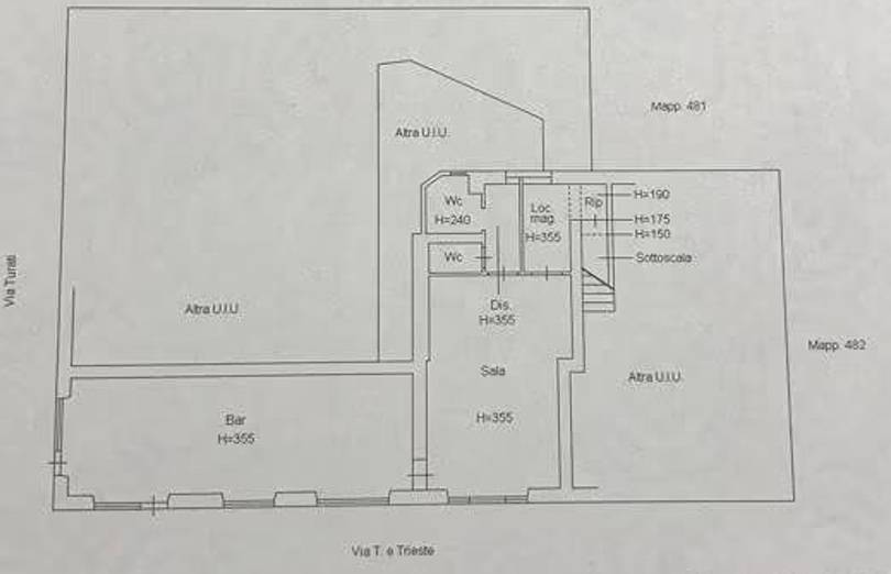 Immagine 16 di Locale commerciale in vendita  in Via Filippo Turati 8 a Piombino