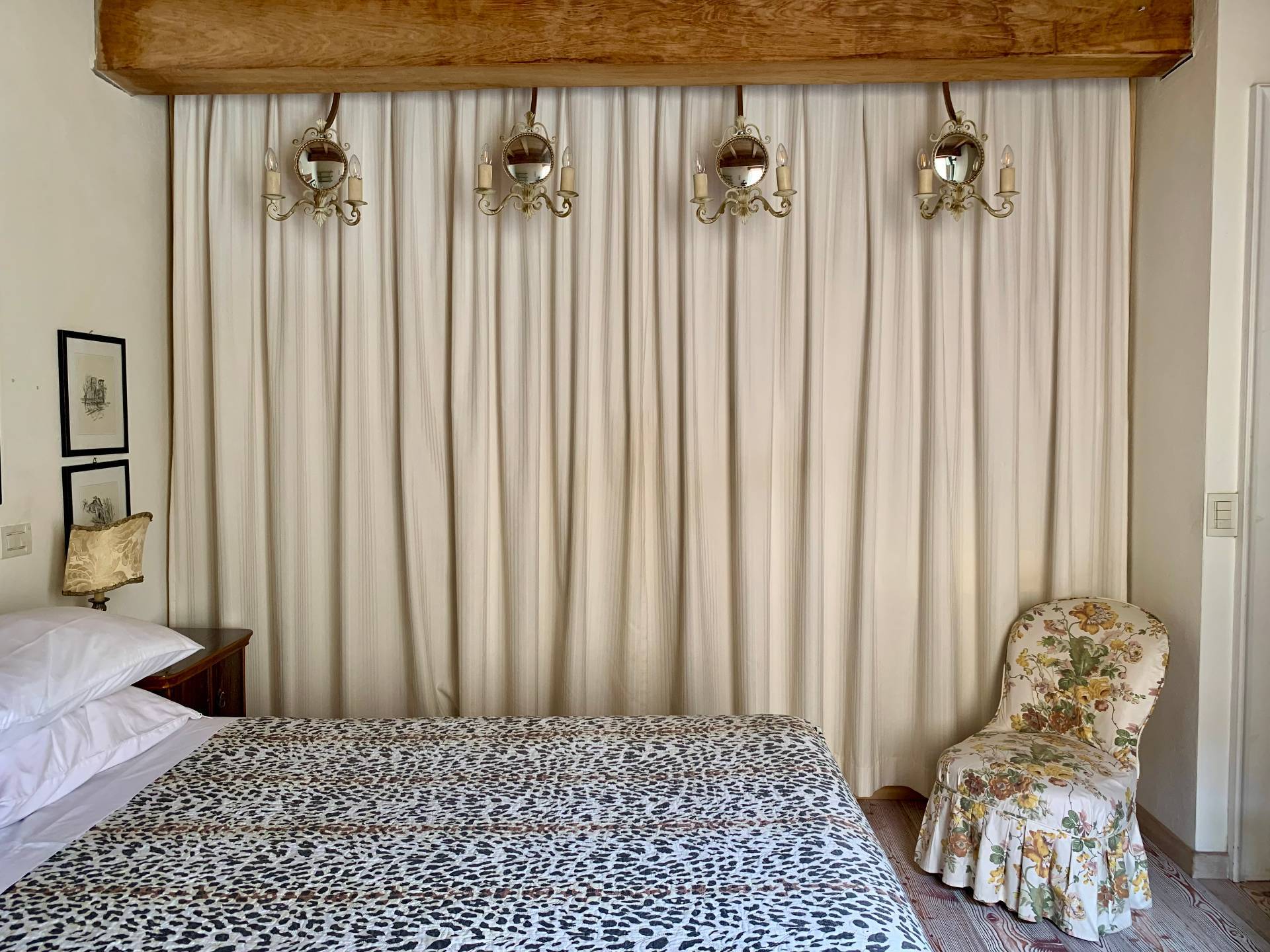 Immagine 20 di Casa indipendente in vendita  a Mantova